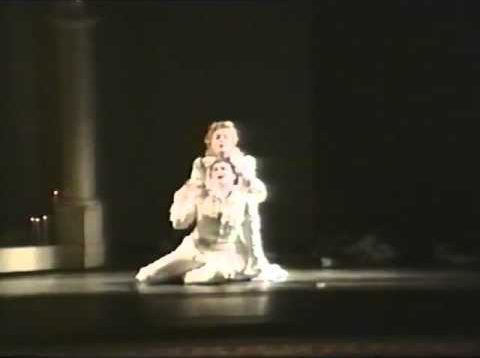 <span>FULL </span>I Capuleti e i Montecchi Naples 1995