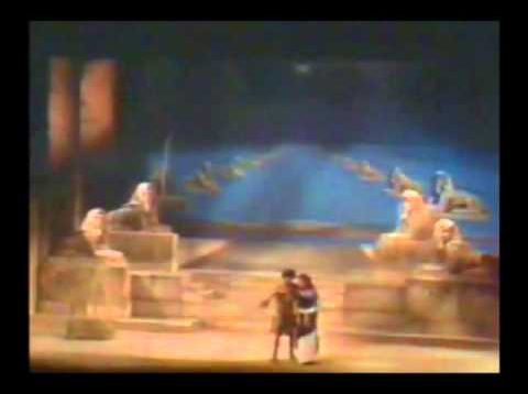 Aida Madrid 1977 Domingo Marton Nave