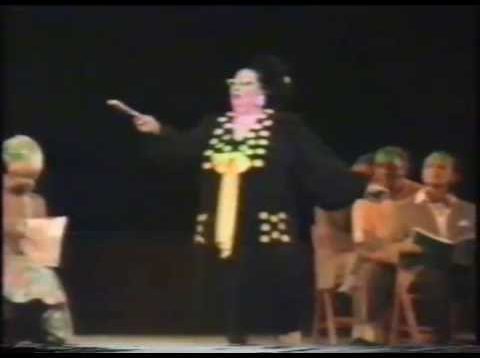 <span>FULL </span>Le convenienze ed inconvenienze teatrali Perelada 1990 Montserrat Caballé, Pons, Rey, Chausson; Collado