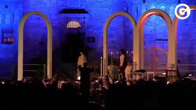<span>FULL </span>Tosca Cento  2015