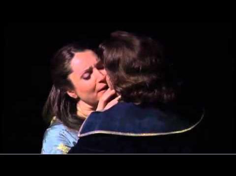 <span>FULL </span>Adriana Lecouvreur Barcelona 2012 Alagna Frittoli