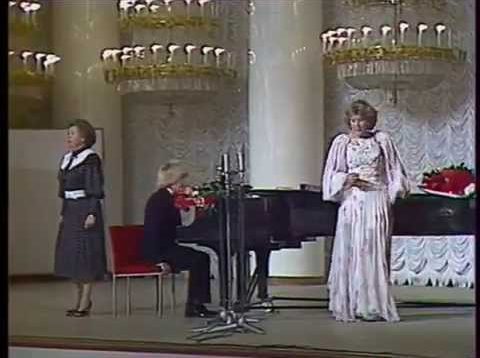 <span>FULL </span>Elena Obraztsova performs Romances and Songs by Dargomyzhsky Moscow 1987