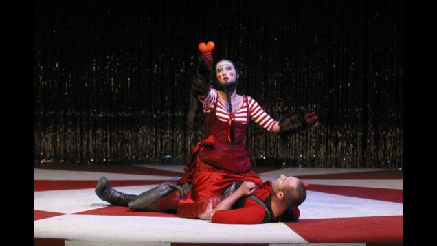 <span>FULL </span>Circus (Everhartz) Vienna 2006 sirene Operntheater