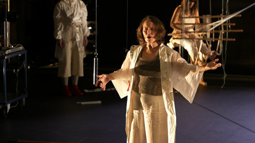<span>FULL </span>capture