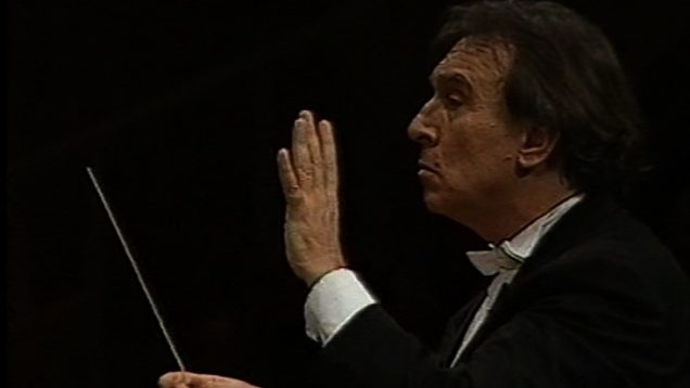 <span>FULL </span>capture